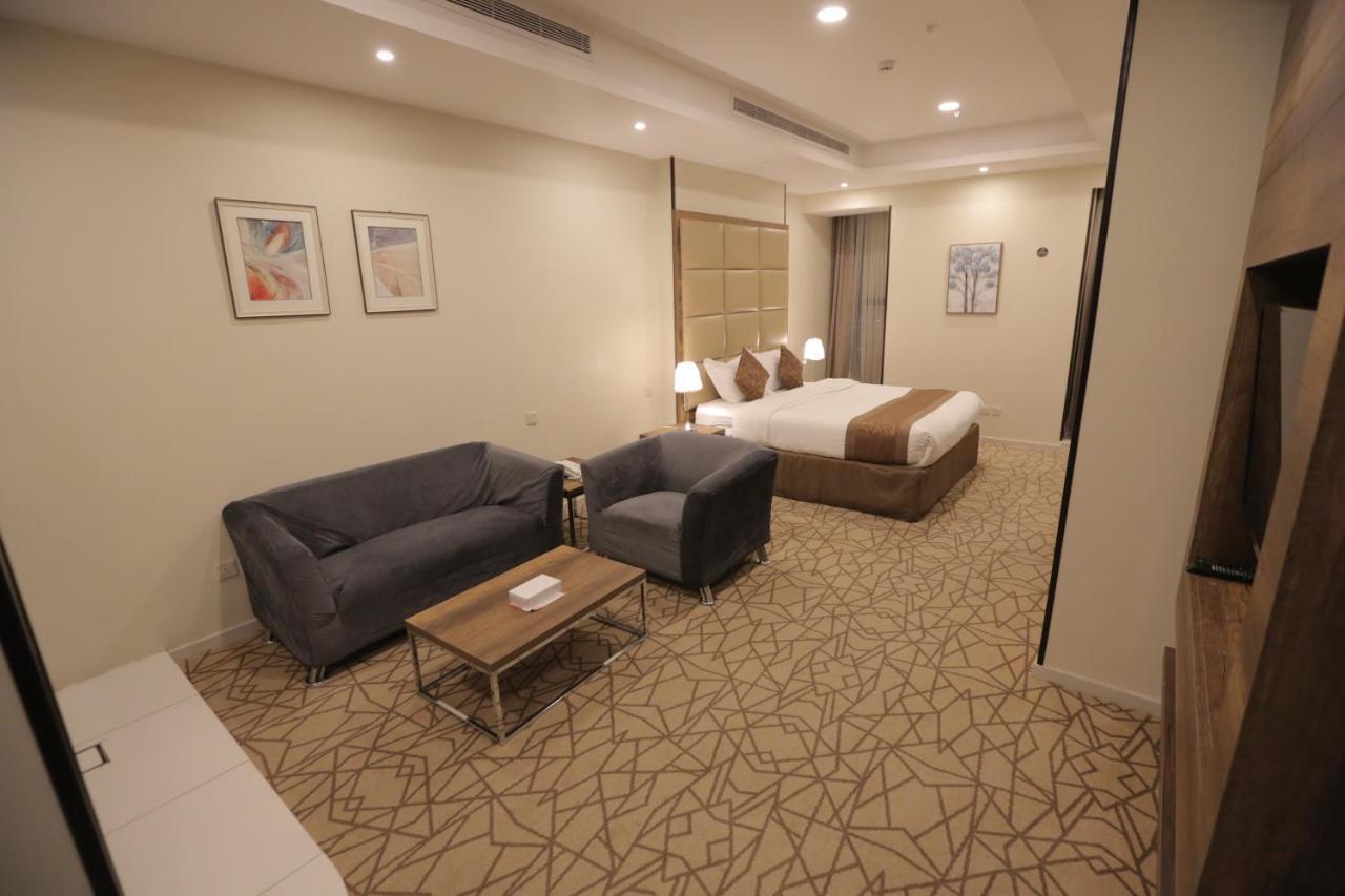 Broad Almkan Apart Hotel ฏออิฟ ภายนอก รูปภาพ