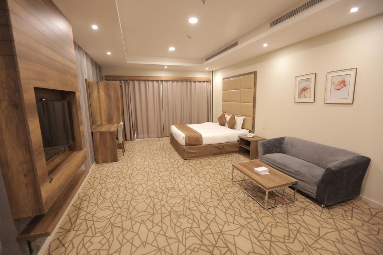 Broad Almkan Apart Hotel ฏออิฟ ภายนอก รูปภาพ