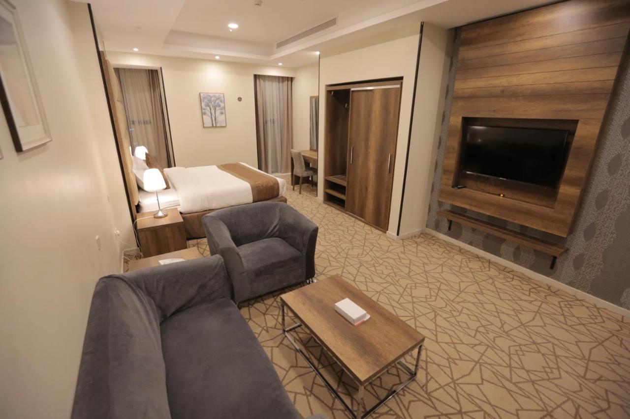 Broad Almkan Apart Hotel ฏออิฟ ภายนอก รูปภาพ