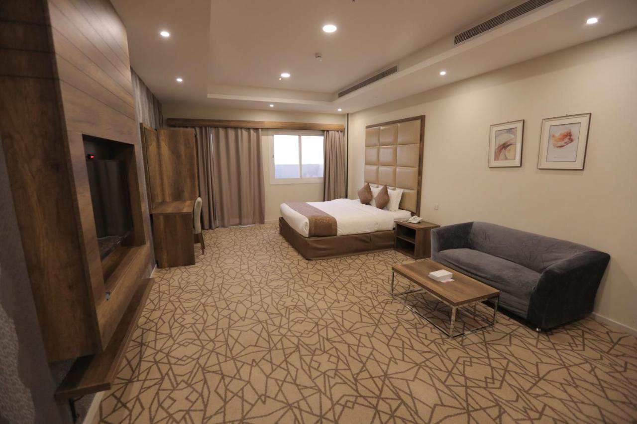 Broad Almkan Apart Hotel ฏออิฟ ภายนอก รูปภาพ