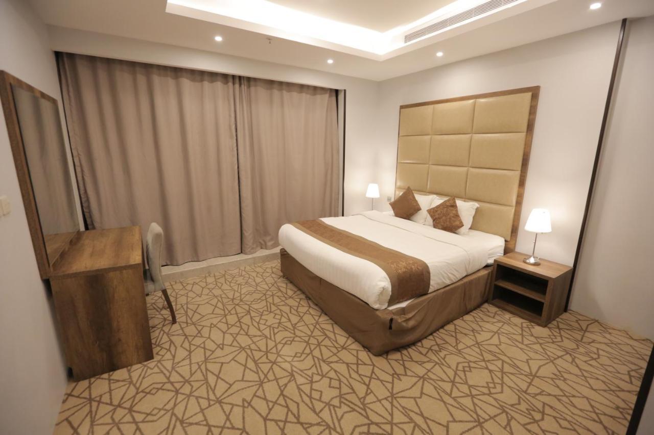 Broad Almkan Apart Hotel ฏออิฟ ภายนอก รูปภาพ