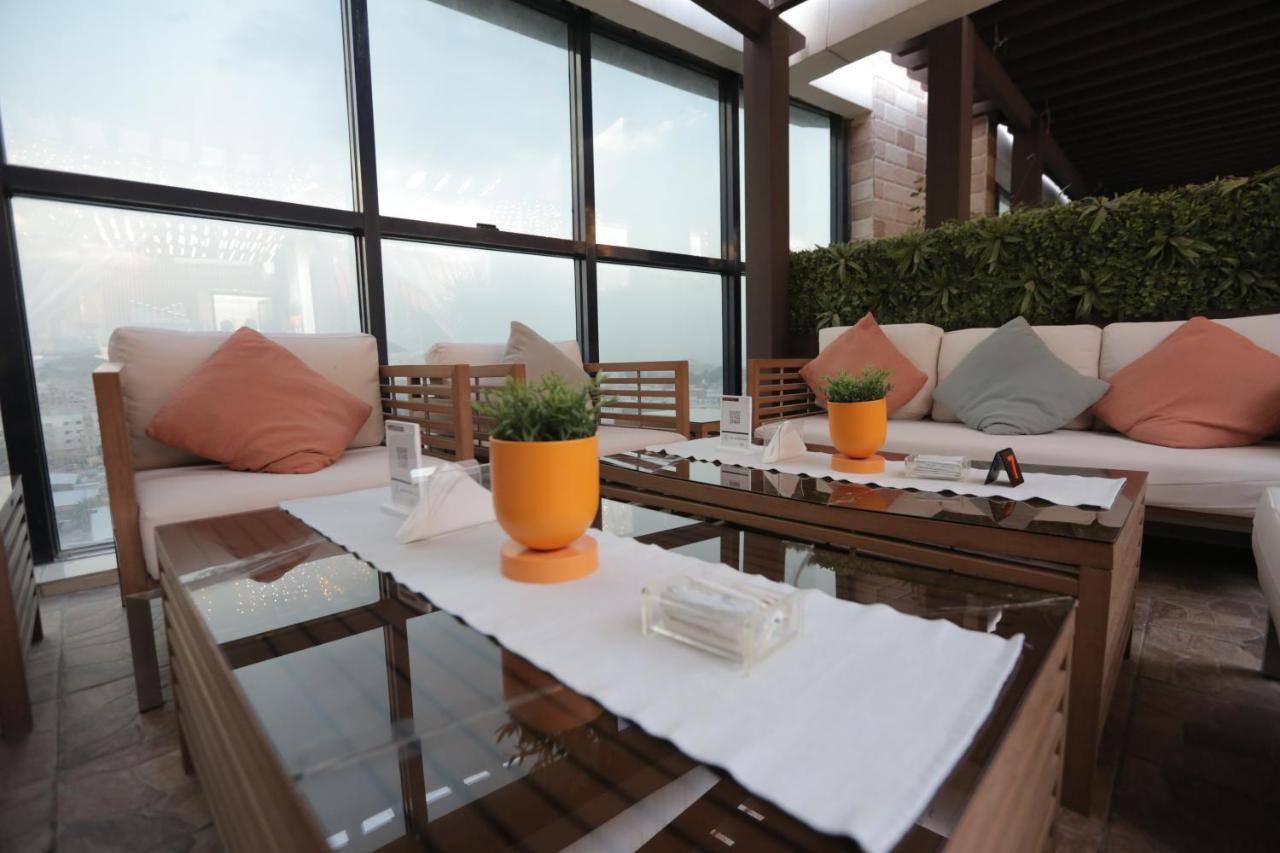 Broad Almkan Apart Hotel ฏออิฟ ภายนอก รูปภาพ