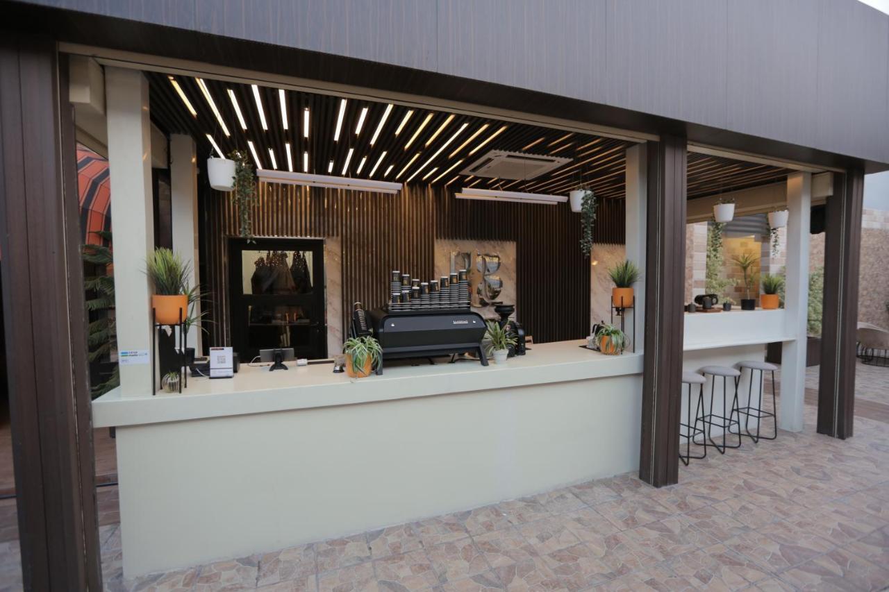 Broad Almkan Apart Hotel ฏออิฟ ภายนอก รูปภาพ