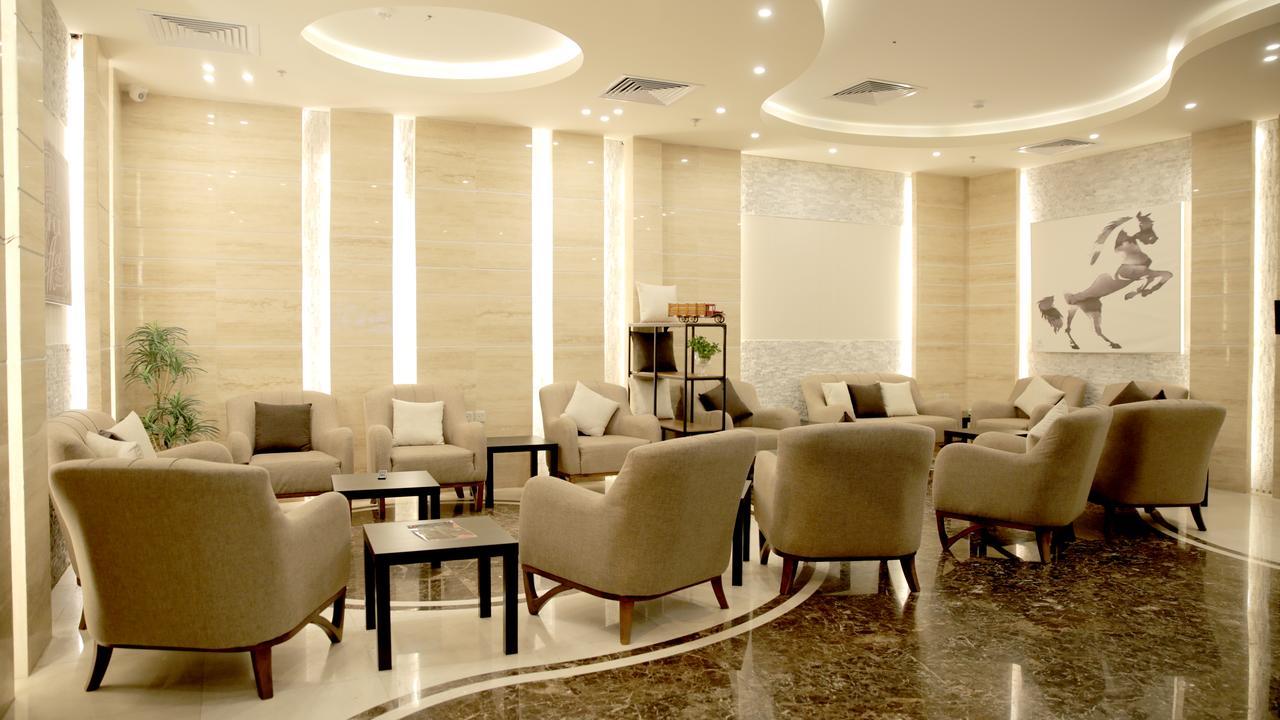 Broad Almkan Apart Hotel ฏออิฟ ภายนอก รูปภาพ